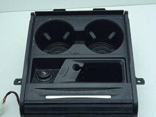 подстаканник BMW X6 F16 2016, 4.0 л., D, дизель, АКПП, внедорожник 5 дв., полный привод, правый руль