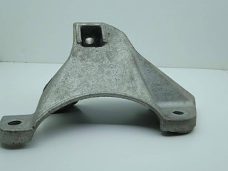 кронштейн двигателя BMW 5 серия F07/F10/F11 2011, 3.0 л., N52 B30, бензин, АКПП, седан, 6775914
