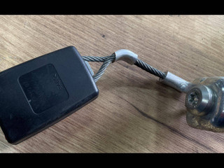 замок ремня безопасности BMW 6 серия F12/F13 [рестайлинг] F06 2015, 3.5 л., бензин, АКПП, седан, 9172380