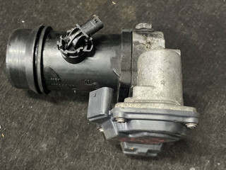 заслонка дроссельная BMW 5 серия F07/F10/F11 [рестайлинг] 2013, 2.0 л., D, N47 D20 D, дизель, МКПП, седан, задний привод, правый руль, 7810752
