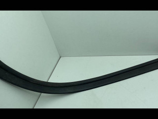 уплотнитель подкапотного пространства BMW 5 серия F07/F10/F11 [рестайлинг] 2013, 2.0 л., D, N47 D20 D, дизель, МКПП, седан, задний привод, правый руль
