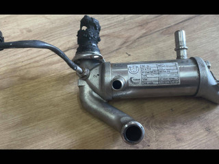 охладитель EGR / Радиатор EGR BMW X6 E71/E72 2011, 4.0 л., D, дизель, АКПП, белый, внедорожник 5 дв., полный привод, правый руль