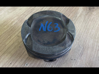 поршень BMW 7 серия F01/F02 2010, 4.4 л., бензин