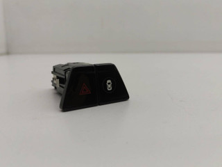 кнопка аварийной сигнализации BMW 5 серия G30/G31 2019, 2.0 л., D, B47 D20 B, дизель, АКПП, 416, седан, задний привод, правый руль, 61316993047