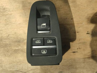 кнопка стеклоподъемника двери задней правой BMW 5 серия F07/F10/F11 2010, 3.0 л., i, N55 B30 A, бензин, АКПП, белый, хетчбэк 5 дв., задний привод, 9204862