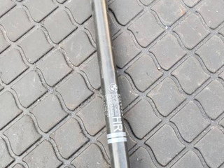 амортизатор двери задней правой BMW 7 серия F01/F02 [рестайлинг] 2015, 3.5 л., бензин, АКПП, седан, 51227191286