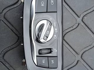 переключатель света BMW 5 серия G30/G31 2019, 2.0 л., D, B47 D20 B, дизель, АКПП, 416, седан, задний привод, правый руль, 9472970