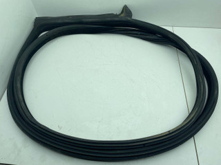 уплотнитель двери BMW 6 серия F06/F12/F13 F12 2011, 4.4 л., бензин, АКПП, купе, полный привод
