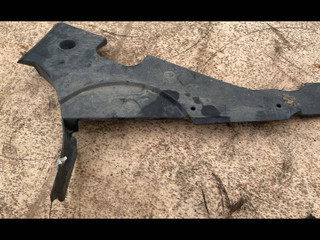 защита топливного бака BMW 6 серия F06/F12/F13 F12 2011, 4.4 л., бензин, АКПП, купе, полный привод, 7224467