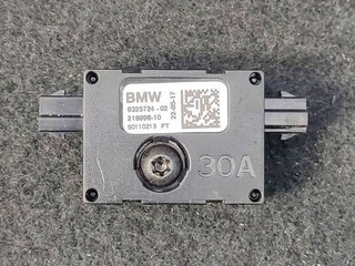 усилитель антенны BMW 5 серия G30/G31 2017, 3.0 л., i, B58 B30 A, бензин, АКПП, черный, седан, полный привод, правый руль, 9325724