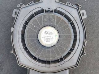 сабвуфер BMW X3 G01 2018, 3.0 л., i, B58 B30 A, бензин, АКПП, c1m, внедорожник 5 дв., полный привод, правый руль, 6811918