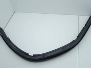 уплотнитель подкапотного пространства BMW 1 серия F20/F21 [рестайлинг] 2016, 3.0 л., i, B58 B30 A, бензин, АКПП, хетчбэк 5 дв., задний привод, правый руль, 7239146