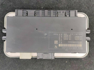 блок управления светом BMW 5 серия F07/F10/F11 2011, 3.0 л., i, N55 B30 A, бензин, АКПП, седан, полный привод, 9251976
