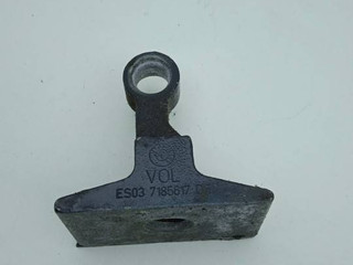 петля двери BMW 5 серия F07/F10/F11 2010, 3.0 л., дизель, 7185617
