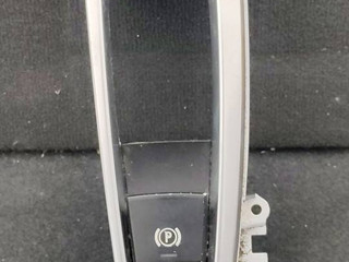 кнопка ручного тормоза (ручника) BMW 5 серия F07/F10/F11 2011, 3.0 л., бензин, АКПП, седан, 9217594
