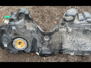 бак топливный BMW 7 серия F01/F02 2011, 3.0 л., D, N57 D30 A, дизель, АКПП, седан, задний привод, правый руль, 7184986