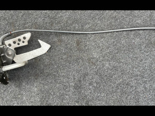 замок капота BMW 7 серия F01/F02 2011, 3.0 л., D, N57 D30 A, дизель, АКПП, седан, задний привод, правый руль, 7183763