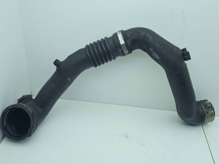 патрубок интеркулера BMW 5 серия F07/F10/F11 2011, 3.0 л., бензин, АКПП, седан, полный привод, 7588268, 13717582314