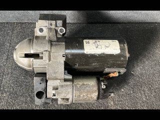 стартер BMW 5 серия F07/F10/F11 2012, 3.0 л., D, дизель, АКПП, ceрый, хетчбэк 5 дв., задний привод, правый руль
