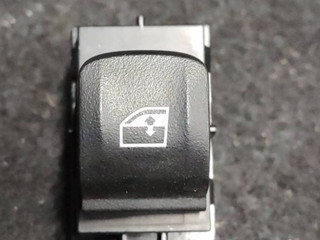 кнопка стеклоподъемника двери BMW X3 G01 2018, 2.0 л., D, B47 D20 A, дизель, АКПП, внедорожник 5 дв., полный привод, 9327031