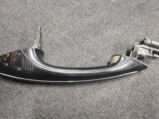 ручка наружная BMW 5 серия F10/F11 [рестайлинг] 2015, 3.0 л., бензин, АКПП, седан, 7305312