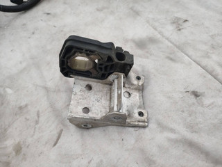 кронштейн радиатора BMW 5 серия F07/F10/F11 F10 2010, 3.0 л., N57 D30 A, дизель, АКПП, седан, задний привод, правый руль, 7186514, 7207152