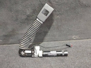 преднатяжитель ремня безопасности BMW 5 серия F07/F10/F11 F10 2010, 3.0 л., N57 D30 A, дизель, АКПП, седан, задний привод, правый руль, 6157964