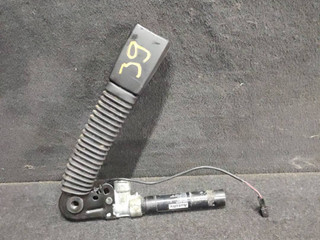 пиропатрон BMW 5 серия F07/F10/F11 F10 2010, 3.0 л., N57 D30 A, дизель, АКПП, седан, задний привод, правый руль, 9115305