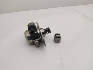 ТНВД BMW 4 серия F32/F33 [рестайлинг] F32 2018, 2.0 л., B48 B20 B, бензин, АКПП, купе, 13517642466, 02615200258