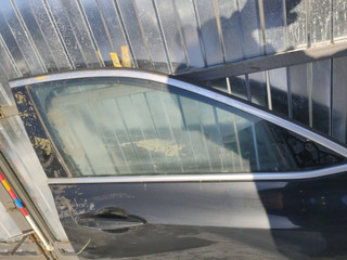 стекло двери передней правой BMW X2 F39 2018, 2.0 л., i, B46 A20 B, бензин, АКПП, чёрный, внедорожник 5 дв., полный привод
