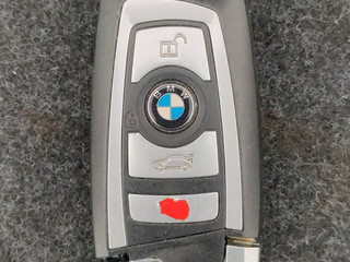 ключ BMW 7 серия F01/F02 [рестайлинг] 2015, 4.4 л., бензин, АКПП, чёрный, седан, полный привод, 9266846