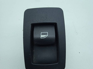 кнопка стеклоподъемника двери BMW 3 серия E90/E91/E92/E93 [рестайлинг] E92 2008, 3.0 л., D, M57 D30 (306D3), дизель, МКПП, черный, купе, задний привод, правый руль, 6945874