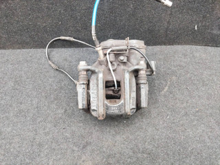 суппорт задний правый BMW 5 серия F07/F10/F11 F10 2012, 3.0 л., D, N57 D30 B, дизель, АКПП, синий, седан, задний привод, правый руль