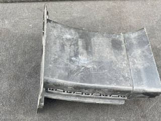 воздуховод тормозной правый BMW 7 серия F01/F02 [рестайлинг] 2015, 4.4 л., бензин, АКПП, чёрный, седан, полный привод, 51757185168