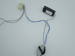 датчик уровня топлива BMW 5 серия F07/F10/F11 F10 2011, 3.5 л., бензин, АКПП, седан