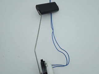 датчик уровня топлива BMW 5 серия F07/F10/F11 F10 2011, 2.0 л., дизель, АКПП, седан, правый руль