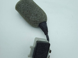 микрофон BMW 5 серия F07/F10/F11 F10 2011, 2.0 л., дизель, АКПП, седан, правый руль, 9181410