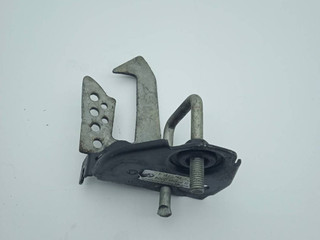 замок капота BMW 5 серия F07/F10/F11 F10 2011, 2.0 л., дизель, АКПП, седан, правый руль, 7183763
