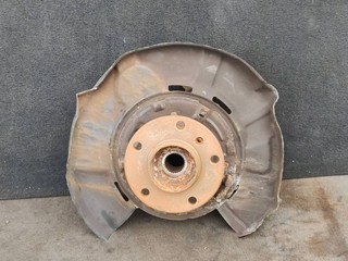 кулак задний левый BMW 3 серия F30/F31/F34 F30 2014, 3.5 л., дизель, АКПП, седан