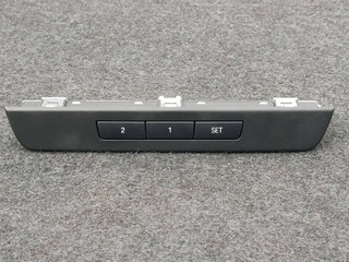 панель управления BMW 7 серия F01/F02 [рестайлинг] 2015, 4.4 л., бензин, АКПП, чёрный, седан, полный привод, 9361182