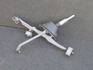 кулиса BMW 2 серия F22/F23 F22 2015, 1.5 л., B38 B15 A, бензин, МКПП, купе, 25118613701, 25117596026, 25118608241