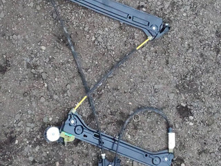 стеклоподъемник передний правый BMW 2 серия F22/F23 F22 2015, 1.5 л., B38 B15 A, бензин, МКПП, купе, 7268448