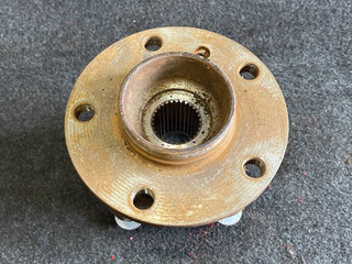 ступица задняя левая BMW 5 серия F07/F10/F11 F10 2011, 3.5 л., бензин, АКПП, седан