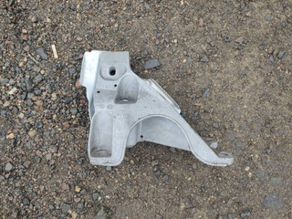 кронштейн двигателя BMW X5 E70 (2006 - 2010), 6777258