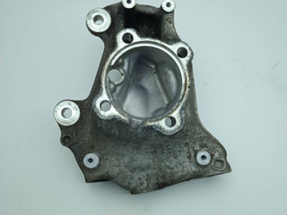 кулак поворотный правый BMW 3 серия F30/F31/F34 F30 2012, 3.5 л., i, бензин, АКПП, седан, задний привод, 6792288