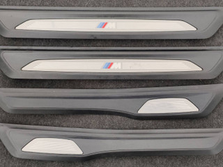 комплект накладок на пороги (внутренние) BMW 3 серия F30/F31/F34 F30 2012, 3.5 л., i, бензин, АКПП, седан, задний привод, 8051037, 8054233, 8054234