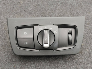 переключатель света BMW 3 серия F30/F31/F34 F30 2012, 3.5 л., i, бензин, АКПП, седан, задний привод, 9265303