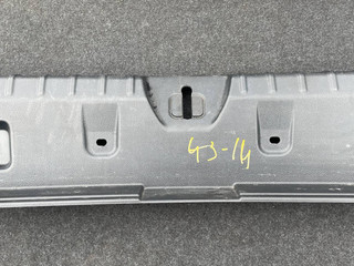 накладка внутренняя на заднюю панель кузова BMW 3 серия F30/F31/F34 F30 2012, 3.5 л., i, бензин, АКПП, седан, задний привод, 7221868