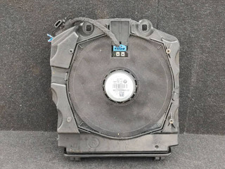 сабвуфер BMW 5 серия F07/F10/F11 2011, 3.0 л., D, N57 D30 A, дизель, АКПП, хетчбэк 5 дв., задний привод, правый руль, 9225830