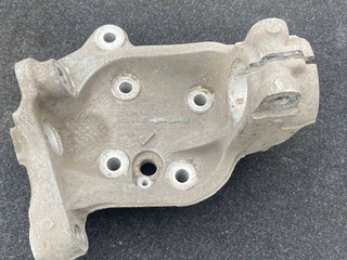 кулак поворотный левый BMW Z4 E89 2013, 2.0 л., i, N20 B20 A, бензин, АКПП, родстер, задний привод, 6773209